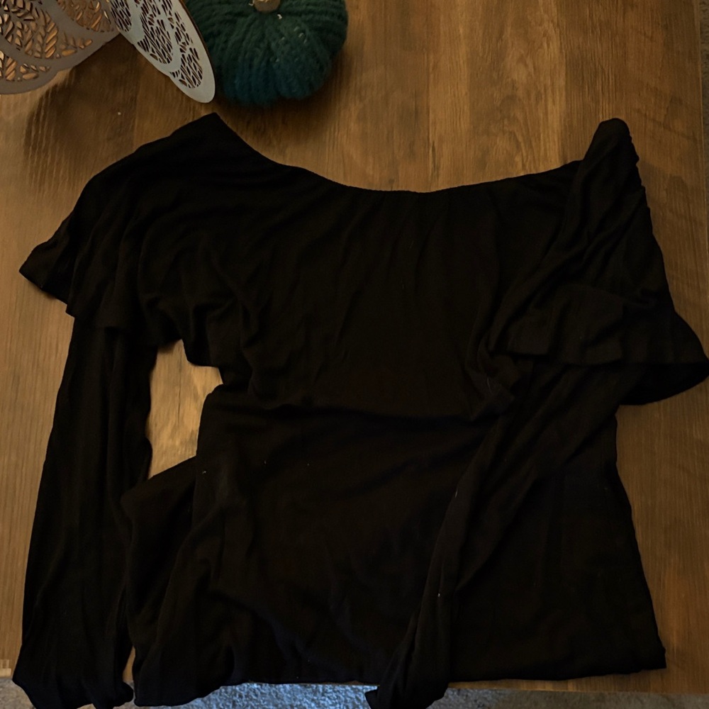 Elegant Black Off-Shoulder Women's Top